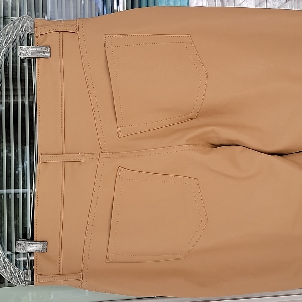 Hollister Faux Leather Tan High-Rise Pants Sz 31R - Picture 6 of 14